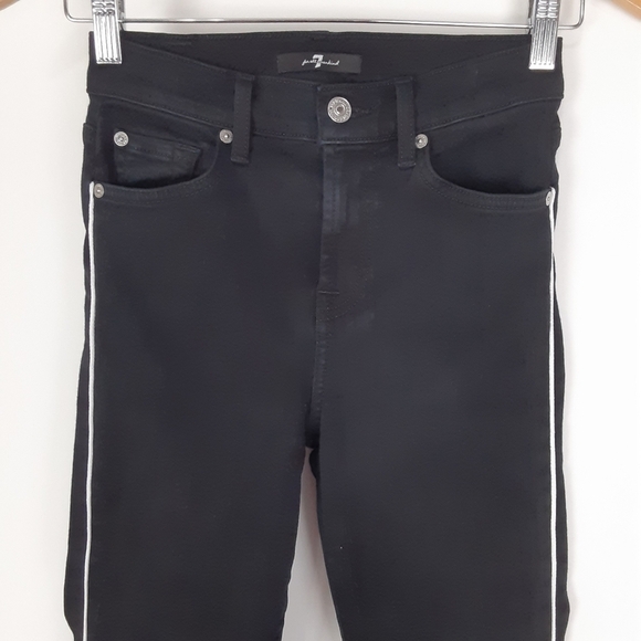 7 for all Mankind Ankle Crop Jeans In Black Size 24 - Picture 3 of 9